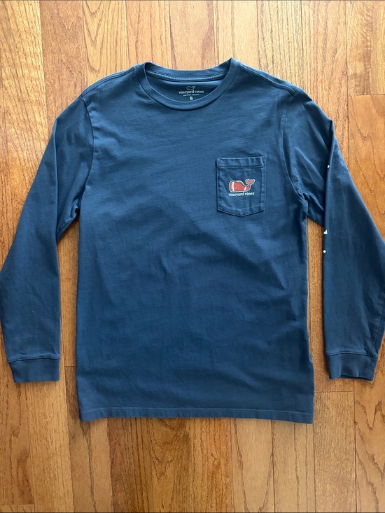 Vineyard Vines Other - Youth Vineyard Vines shirt